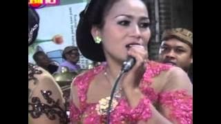 ANGKLENG   KEDHANAN versi CINDE LARAS