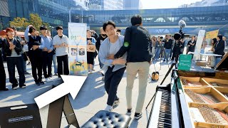 An Audience Boy Pretends To Be A Piano Beginner But Suddenly Plays Piano With Incredible Technique by Daily Busking 33,303 views 6 months ago 1 minute, 54 seconds