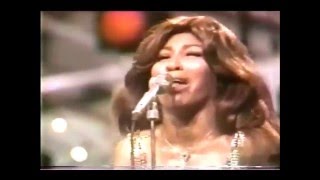 Video voorbeeld van "Tina Turner Make me Over"