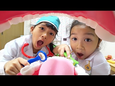 歯医者さんごっこ☆お口がくさ～い！歯のクリーニングと歯磨き練習しましょう！himawari-CH