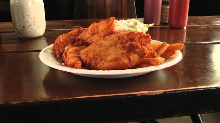 Susan's Fish-n-Chips - Portland, ME (Phantom Gourm...
