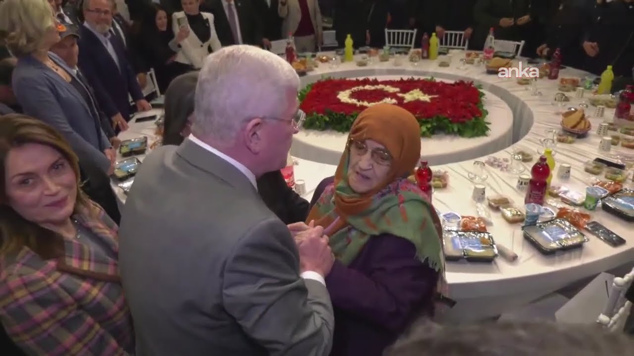 İYİ Parti İstanbul'da iftar düzenliyor #Canlı