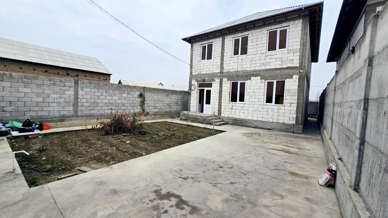 QUVASOY SHAHAR QOCHQORCHIDA  ARZON XOVLI UY SOTILADI +998886351313