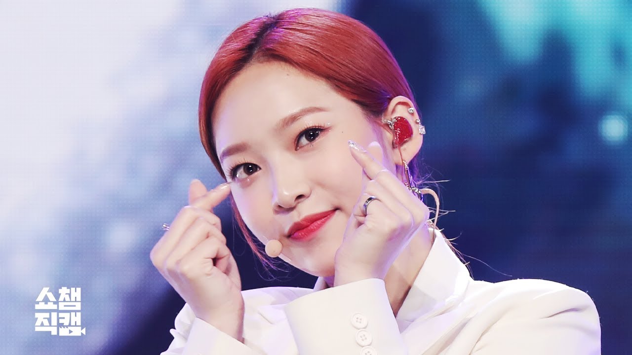 [쇼챔직캠 4K] 에이프릴 예나 - LALALILALA (APRIL YENA - LALALILALA) l #쇼챔피언 l EP.351