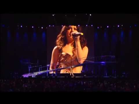 Vanessa Hudgens- Say Ok (Live) HQ Video