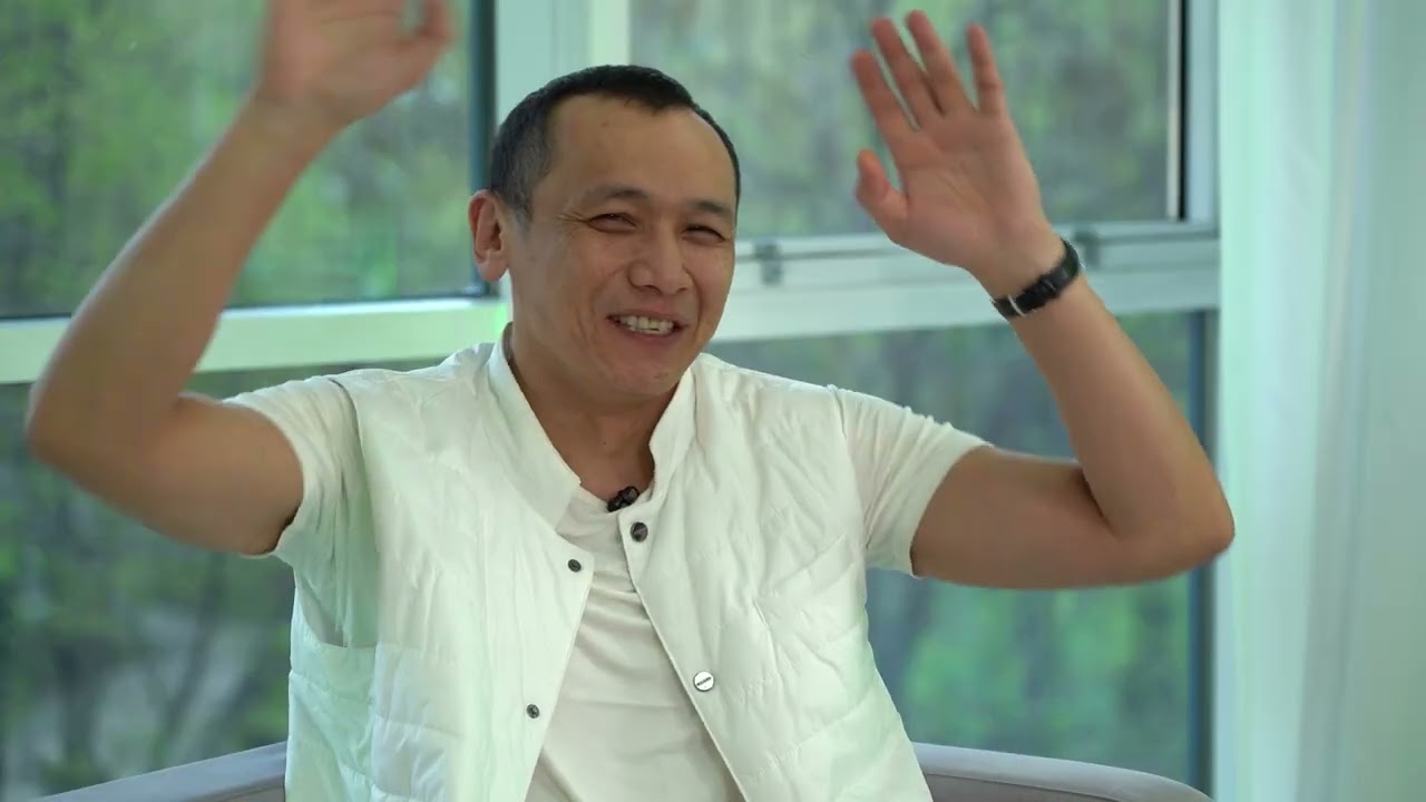 Как из певца-