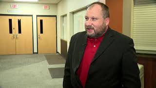 Former KKK member speaks about showing compassion, listening to other faiths