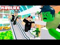 Zombili Alışveriş Merkezinden Kaçış!! - Panda ile Roblox Escape The Mall Obby!