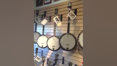 Deering banjo factory showroom