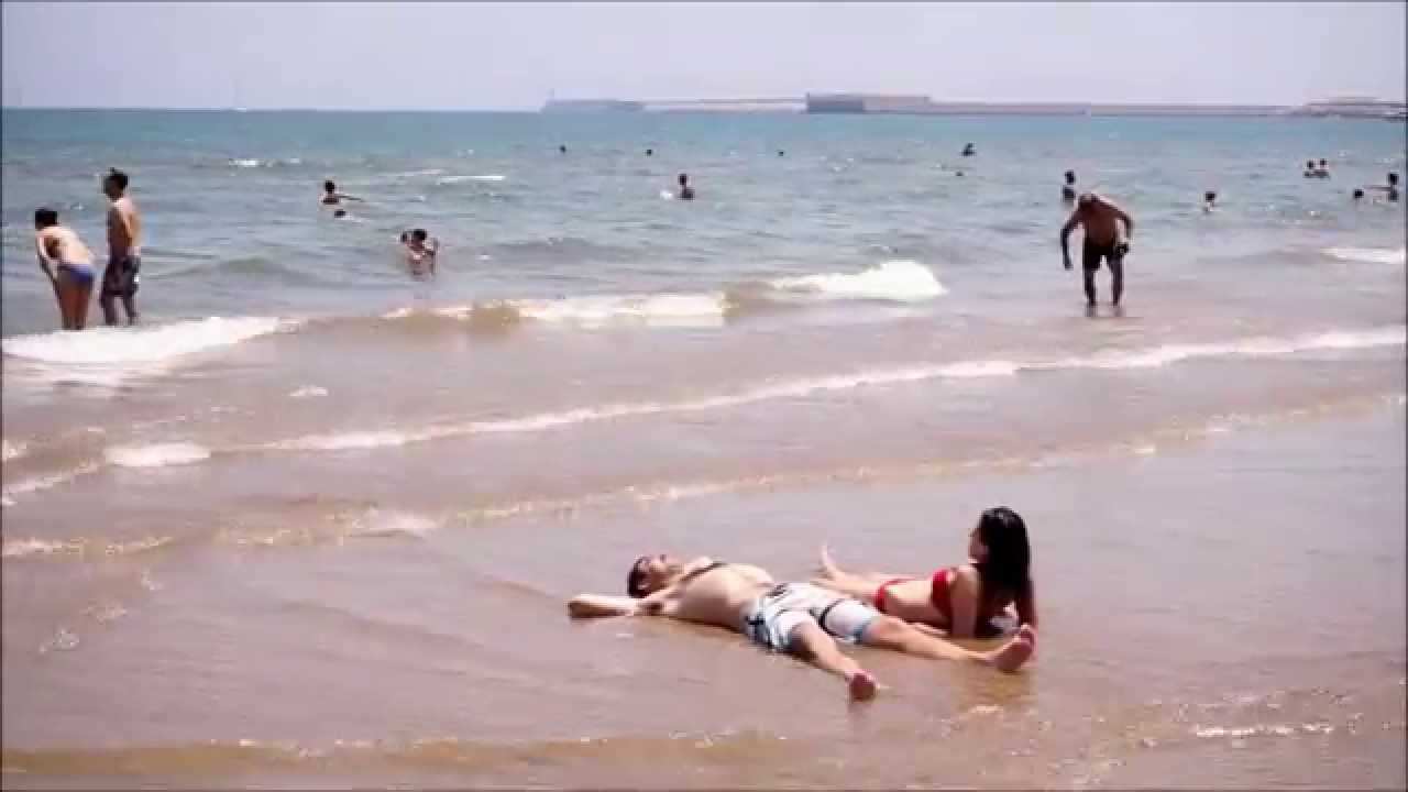 The Valencia City Beaches Las Arenas And Malvarrosa Valencia Travel Blog And Guide Youtube