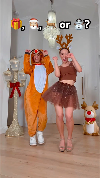 Download lagu WE NEED TO KNOW!? π
VIRAL CHRISTMAS TIKTOK DANCE - #dance #funny #couple #shorts #viral #trend