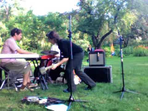 Erin McKeown - "The Foxes (Live)" from Cabin Fever Ep.4