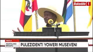 AGataliikonfuufu   Pulezidenti Museveni asisinkanye ba Ssentebe ba NRM  Ayambalidde bwe bali mu kalu