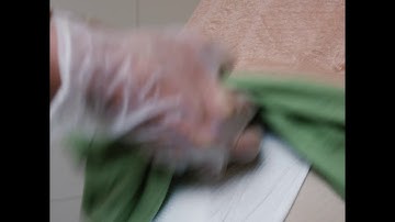 How to handle TENA Flex when assisting toileting 1 1