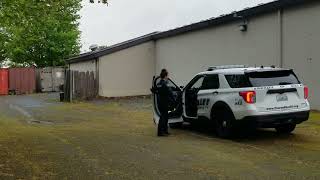 Pierce County Sheriffs 'Female Cop'  escalates by telling the guy I'm recording him.