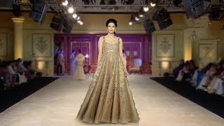 Athiya Shetty Walks For Shyamal & Bhumika | India Couture Week 2017
