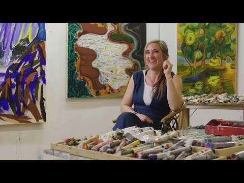 Video: Interviul: Pasiunea pentru desenele realizate manual într-o lume comercială cu Sam Hughes
