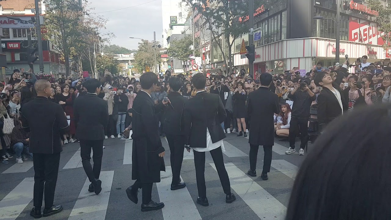 비투비 신촌 게릴라 171022. (1)