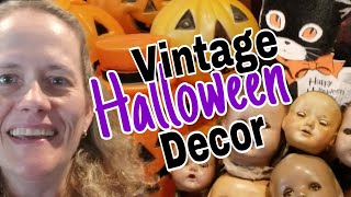492: Unique Ways to Display Your Vintage Halloween Decor Items