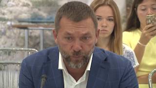В «Единой России» предлагают МИДу и Минобороны устанавливать личности оскверняющие памятников