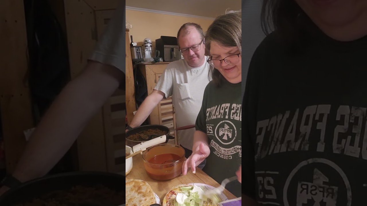 My version Taco Bell Mexican Pizza 