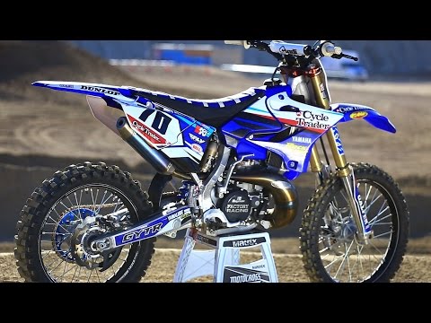 Project Cycle Trader Rock River Yamaha YZ 250 2 Stroke - Motocross Action Magazine