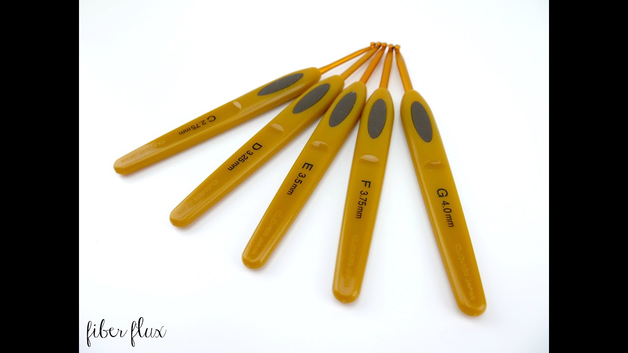 Clover Soft Touch Crochet Hooks Size C (2.75mm)