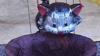 Pelham Puppets -  The Cat and the Cauldron a play by Joan Field.