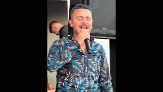 Mücahit Kolonkaya - Bombalanmış Şehir Gibiyim