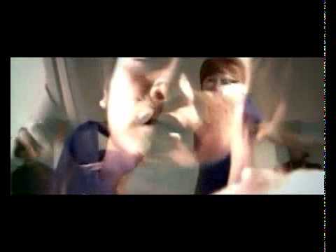 Mahadewi Lagu Lakukan Dengan Cinta