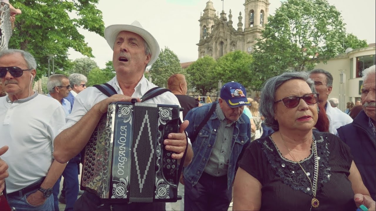 Vira de Viana Concertinas em Braga YouTube