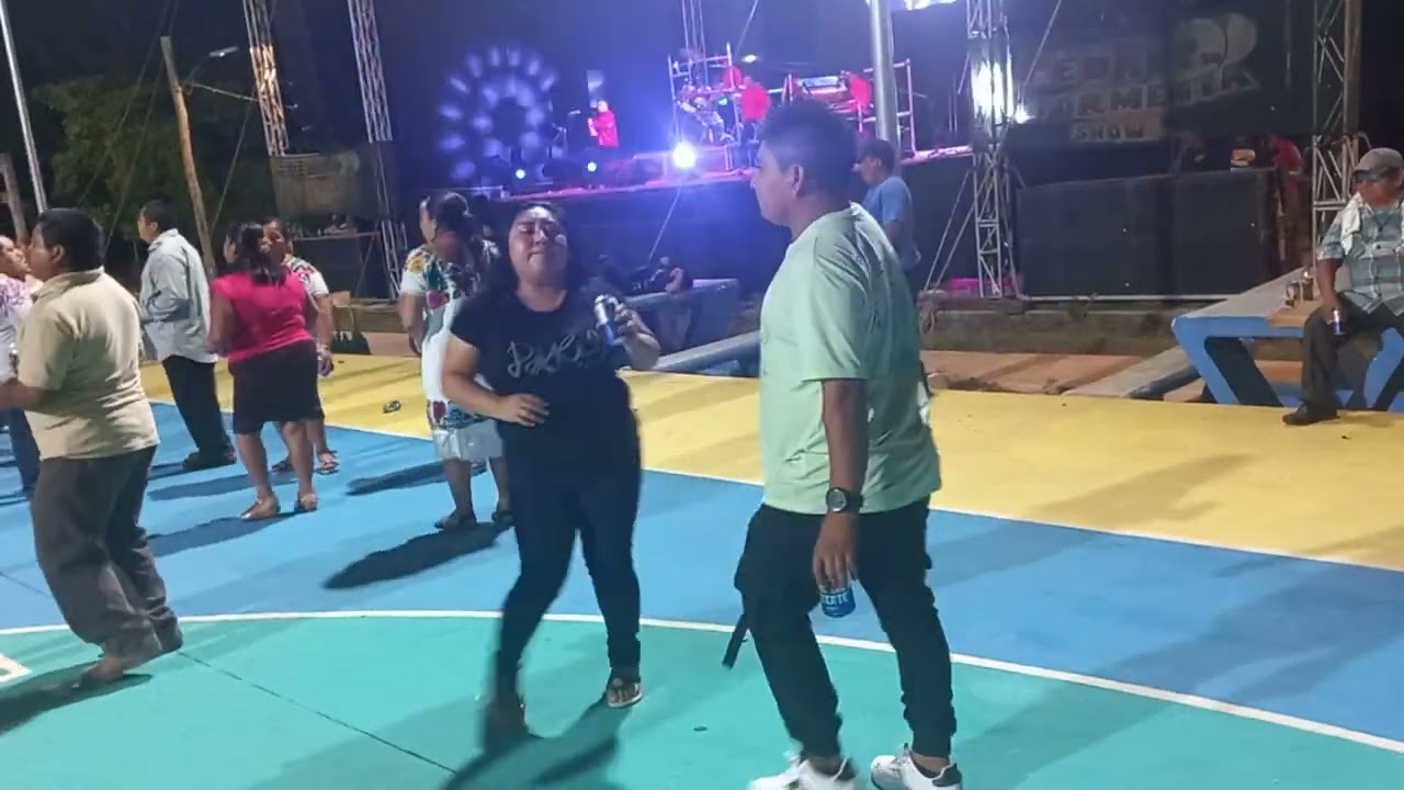 Pedro y su Tormenta Show, baile Hobompich Q.Roo 2023