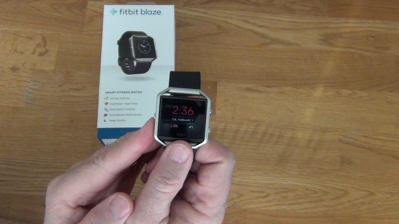 2 Ways to Charge the Fitbit Blaze - YouTube