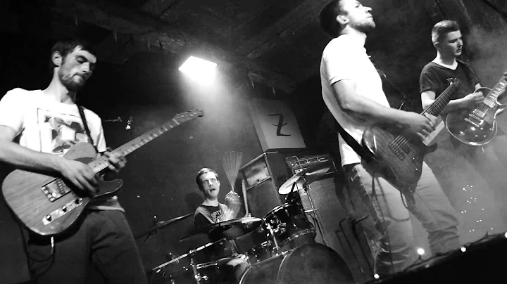 powder! go away- Laika Still Wants Go Home