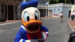 Donald Duck is the BEST Drummer! // Disneyland