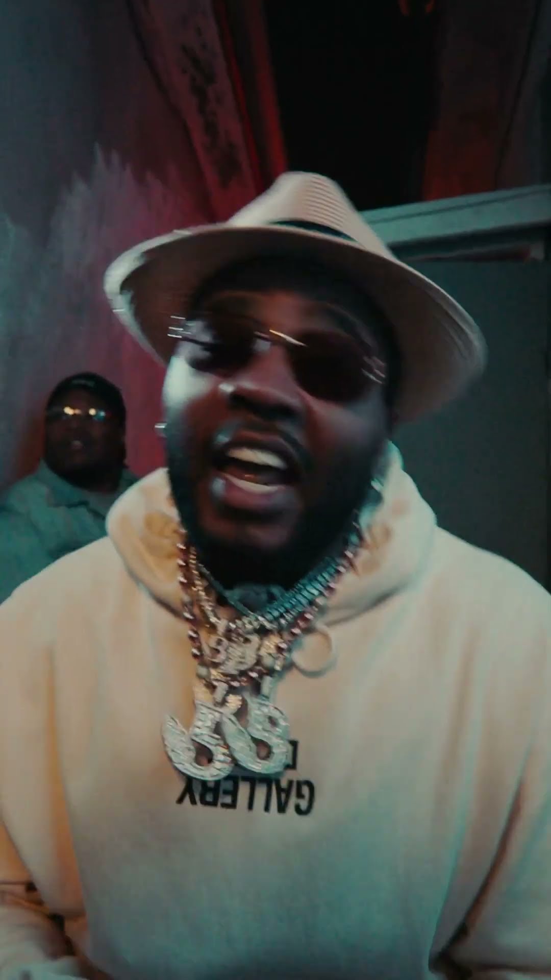 Bread winner cartel ?? #birdscalling #kevingates