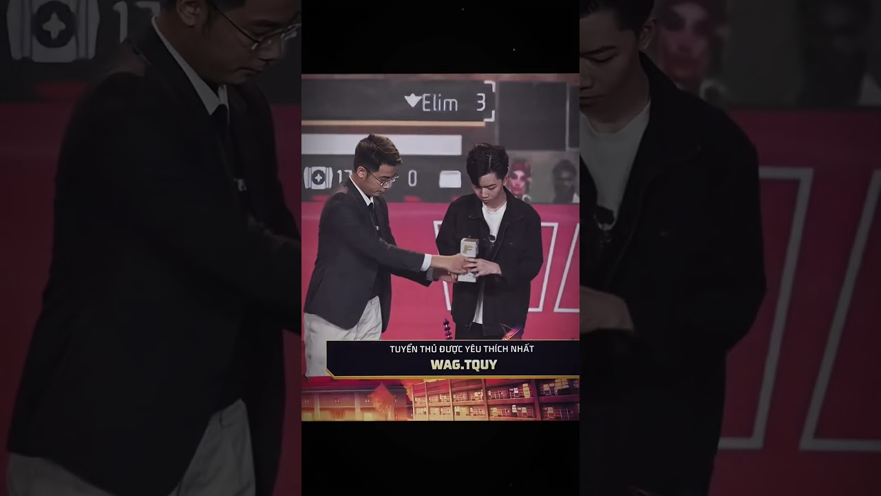 TQuy  mang  cả WAG lên nhận giải Tuyển Thủ Được Yêu Thích Nhất Năm 😆😍