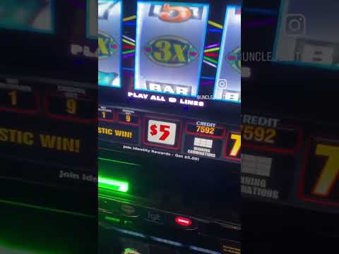 Huge Jackpot In Vegas #slots #cosmopolitan #lasvegas