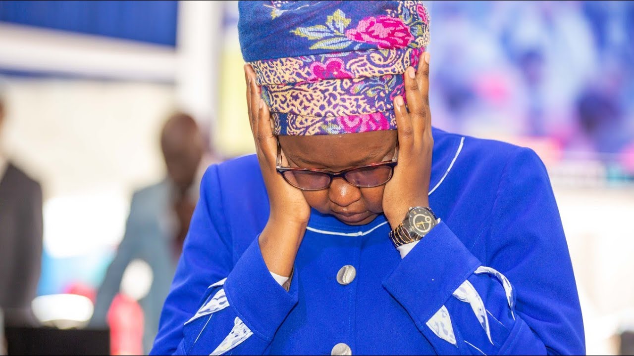 A Worship Moment That Restores the Soul - Donholm Altar