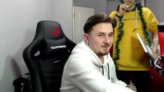 Mergxn Yüzünüü Gösterdi