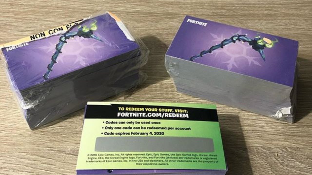 *MERRY MINT AXE GIVEAWAY* +100 CODES GIVEAWAY EVERY 100 SUBS YouTube