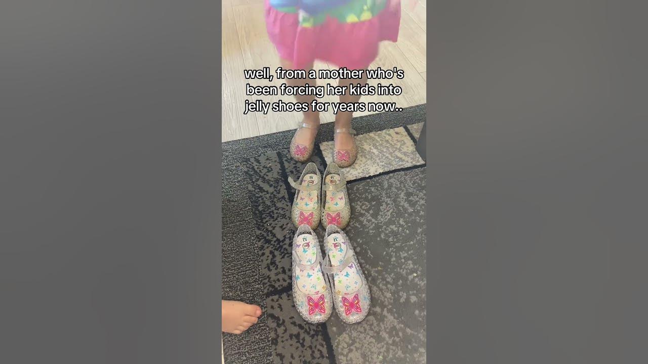 Jelly Shoe Trends Resurgence: Fashion Insights #jellyshoes