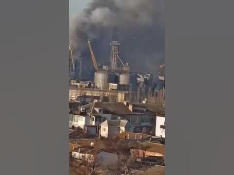 ВДК "'ОРСК"" Уничтожен В Бердянске.Еше 2 два корабля РФ подбиты и ...