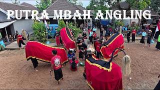 Mbah Angling's son's bull is full of anger