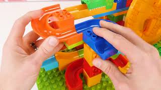 Let's build a fun marble maze with building blocks!