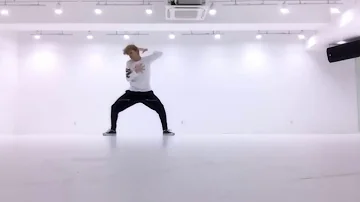 방탄소년단 (BTS)J-Hope- Boy Meets Evil mirror(dance practice) audio HQ