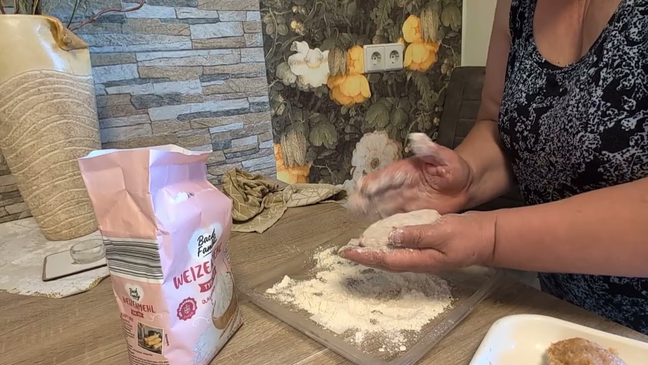 ЖДУ ФРАУ ТИДЕ В ГОСТИ! ЖАРЮ РЫБНЫЕ КОТЛЕТЫ НА ОБЕД! / 1680