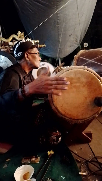 PENGENDANG SENIOR WAYANG KULIT GAGRAK JAWA TIMURAN #kendang #wayangkulitjawatimuran