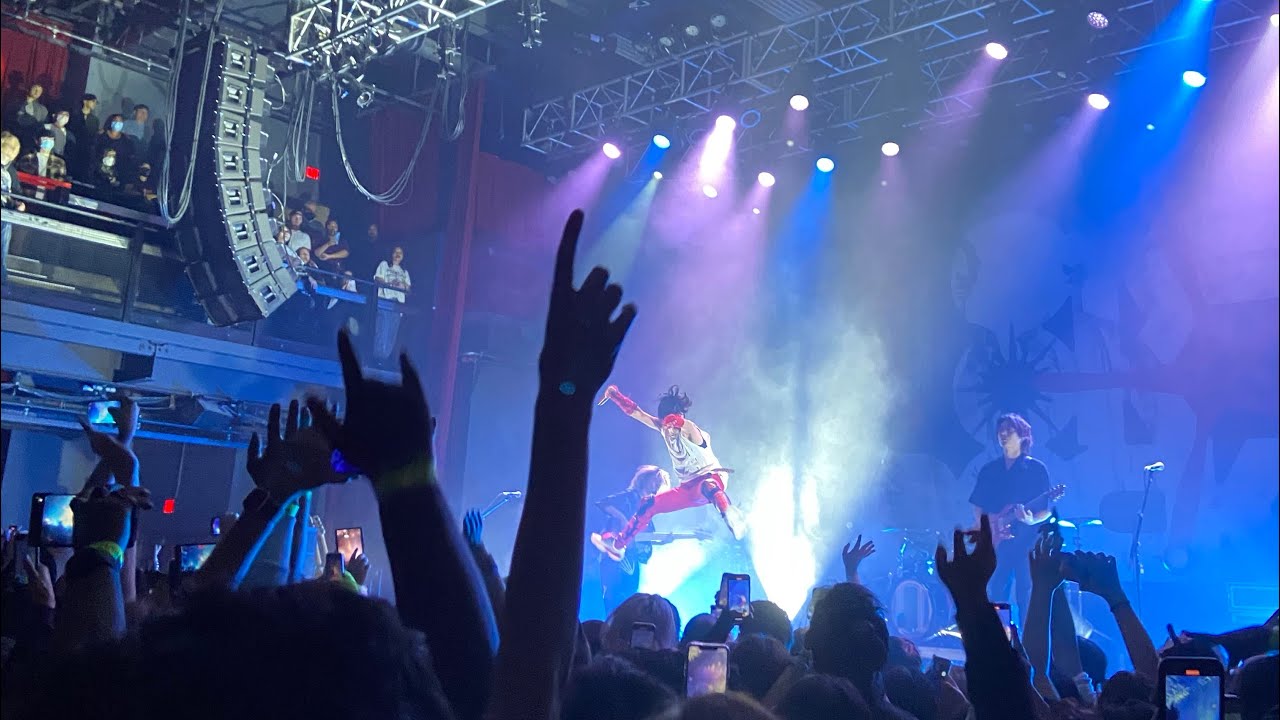 ONE OK ROCK At Silver Springs MD YouTube One ok rock at silver springs md youtube