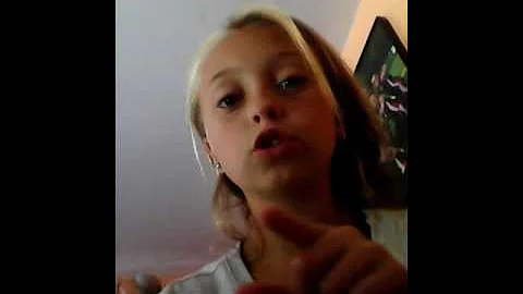 Room tour with ella